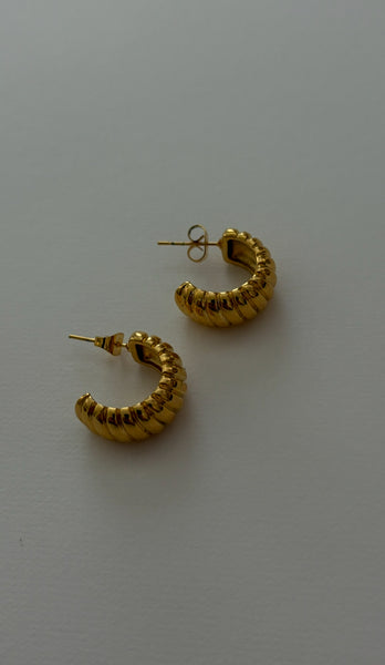 Lala Earrings - 24K Gold