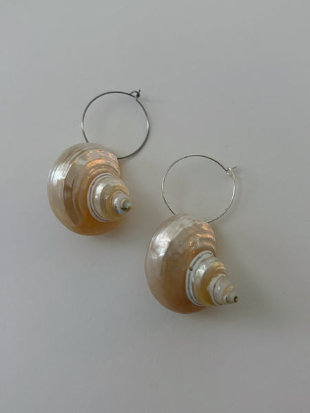 Pearly Shell Gold Earrings