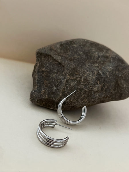 Dolly Earring -24 Silver