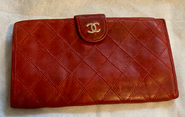 Vintage CHANEL Red Lambskin Quilted Wallet