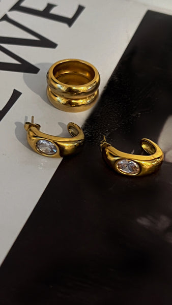Lilly Ring (24k Gold)