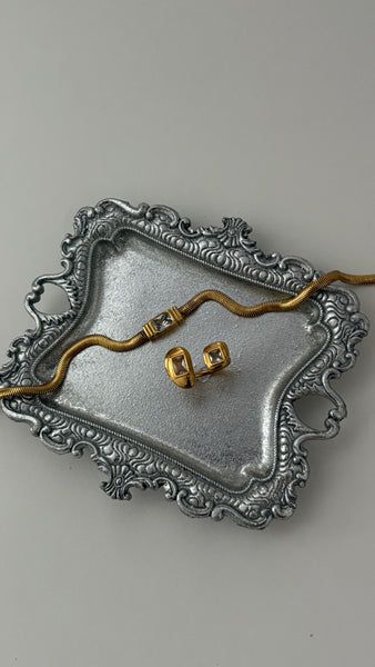 Lottie Stone Adjustable Ring- 24K Gold