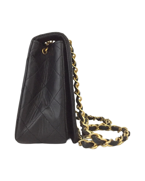 RARE  VINTAGE CHANEL Chain Shoulder Bag Lamb Skin Black Gold