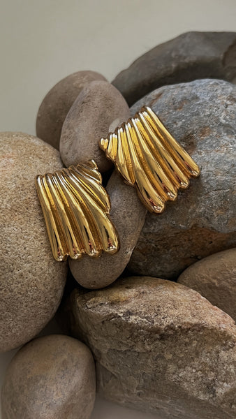 Margo Vintage Light Gold Earrings - 14 K Gold