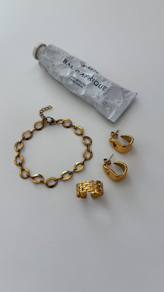 Fence Adjustable Ring -24K Gold