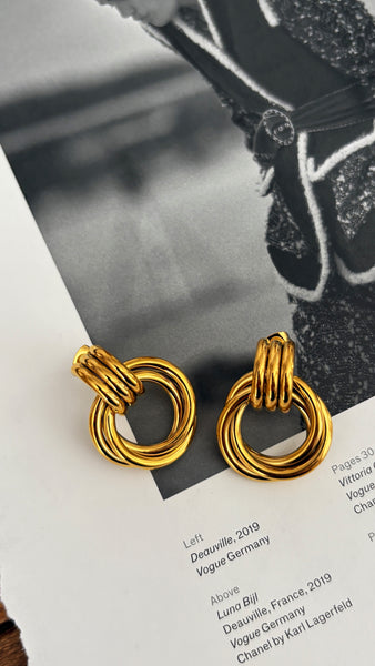 Sample Gold Knot Earrings