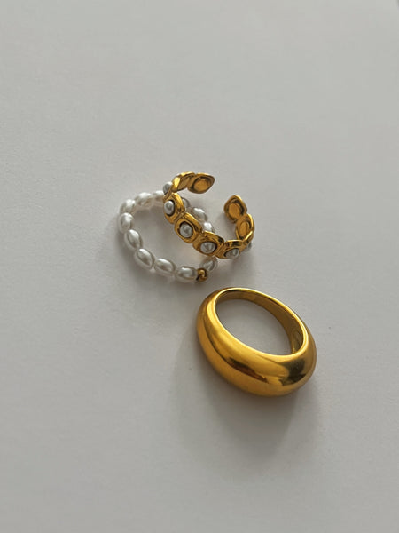 PRE- ORDER - SET OF 2 Pearl Adjustable Rings