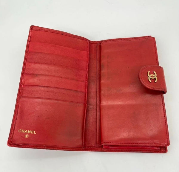 Vintage CHANEL Red Lambskin Quilted Wallet