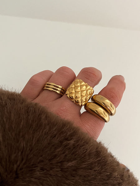 Multi Ribbed Adjustable Ring- 24K Gold