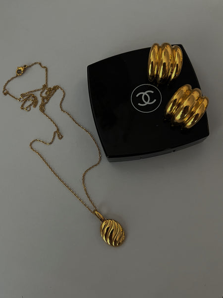 Darla Pendant Necklace  -24k Gold