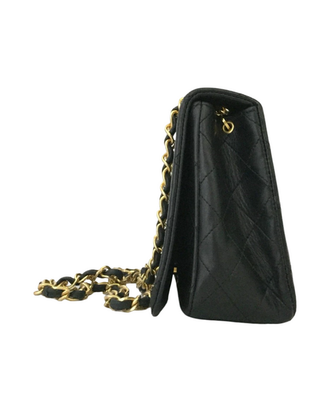 RARE  VINTAGE CHANEL Chain Shoulder Bag Lamb Skin Black Gold
