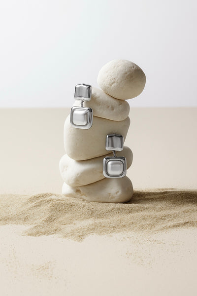 Daphnie Earrings