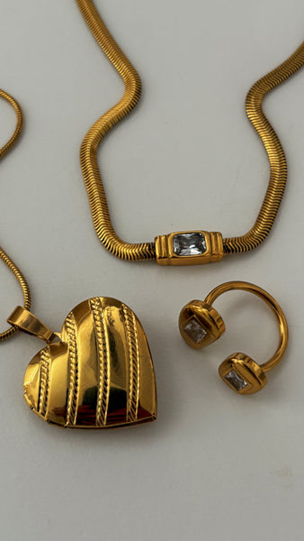 Fiona Stone Herringbone  -24K Gold