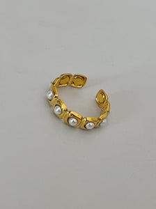 PRE- ORDER -Penelope Pearl Adjustable Ring 24K Gold