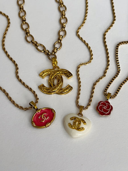 Chanel Charm Vintage Refurbished Designer Pendant Button necklace