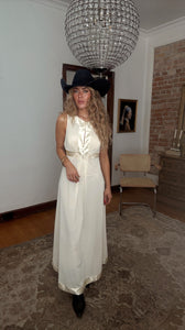 Vintage 1960s Ivory Satin & Lace Slip