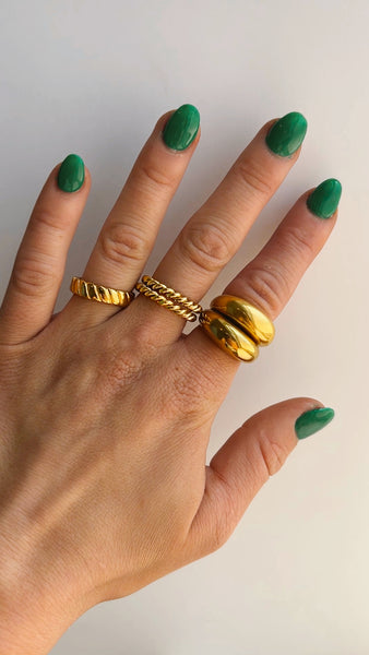 Twisted Stacking Rings (18k Gold)