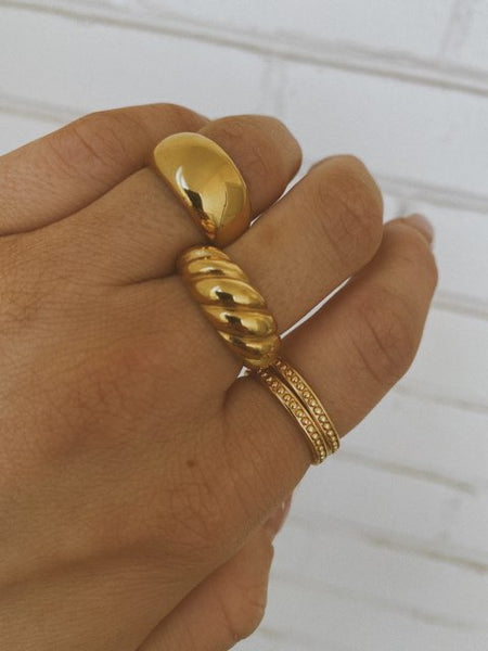 Theodora Ring (24k Gold)