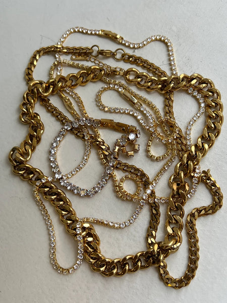 Tennis Bracelet (18k Gold)